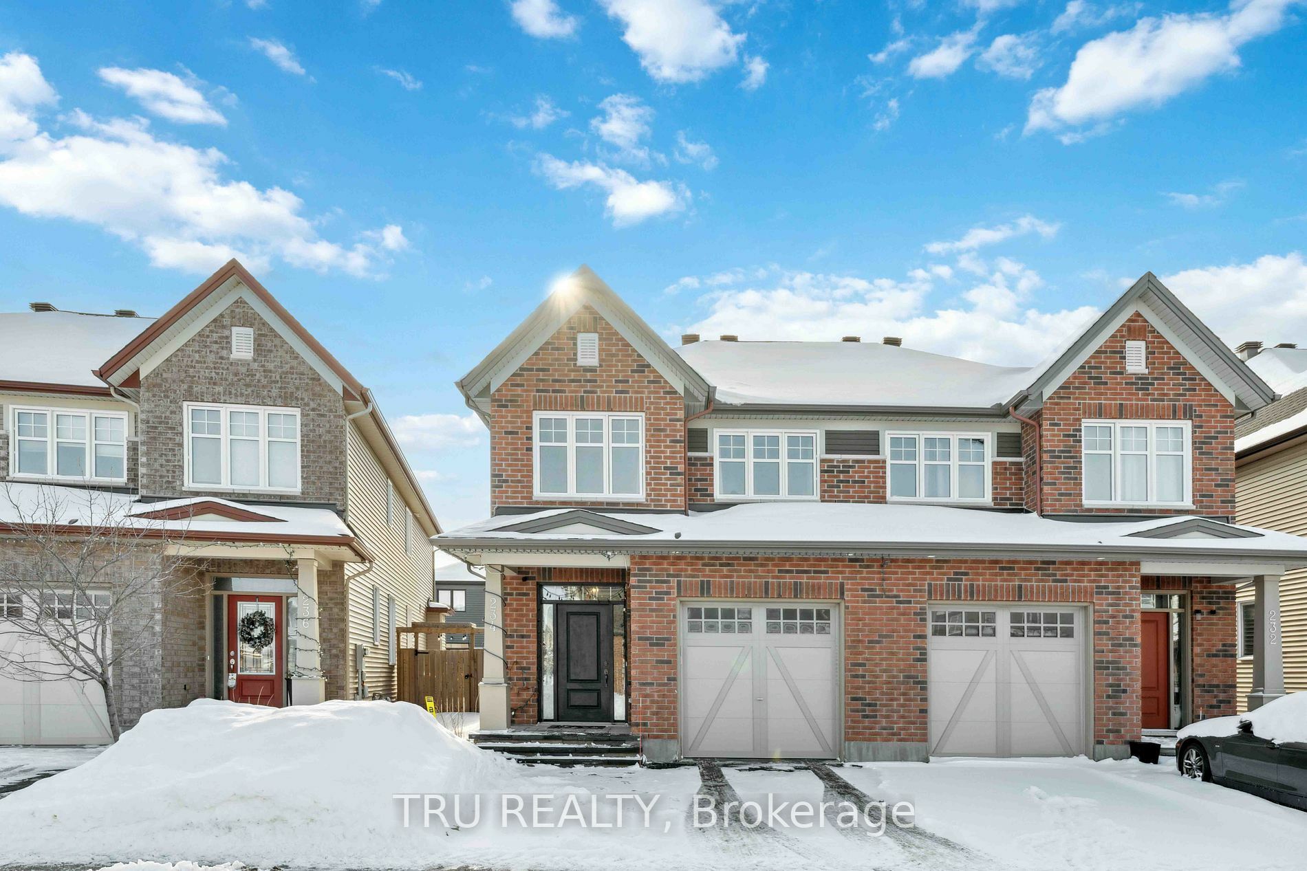 Property Photo:  234 Fergus Cres  ON K2J 3L7 