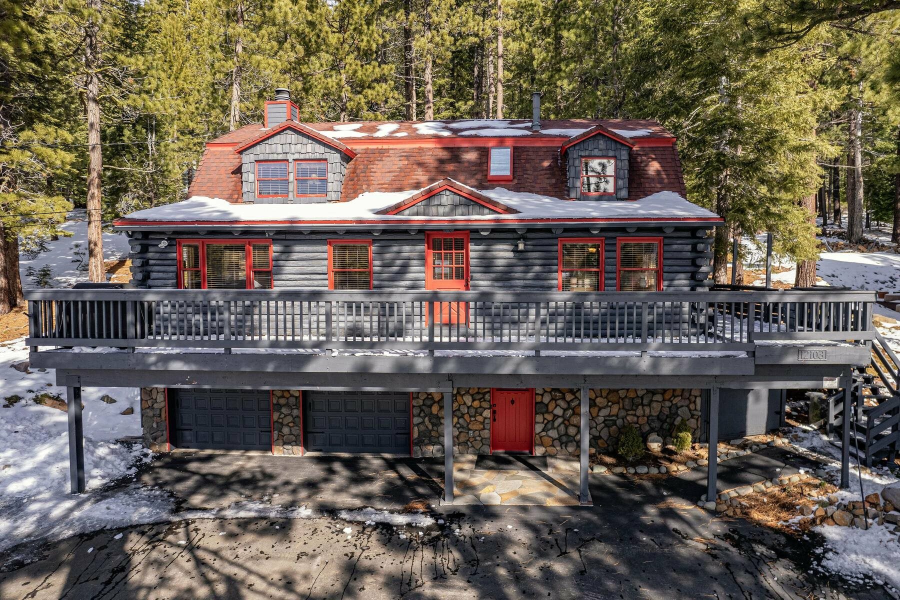 12103 Northwoods Boulevard  Truckee CA 96161 photo