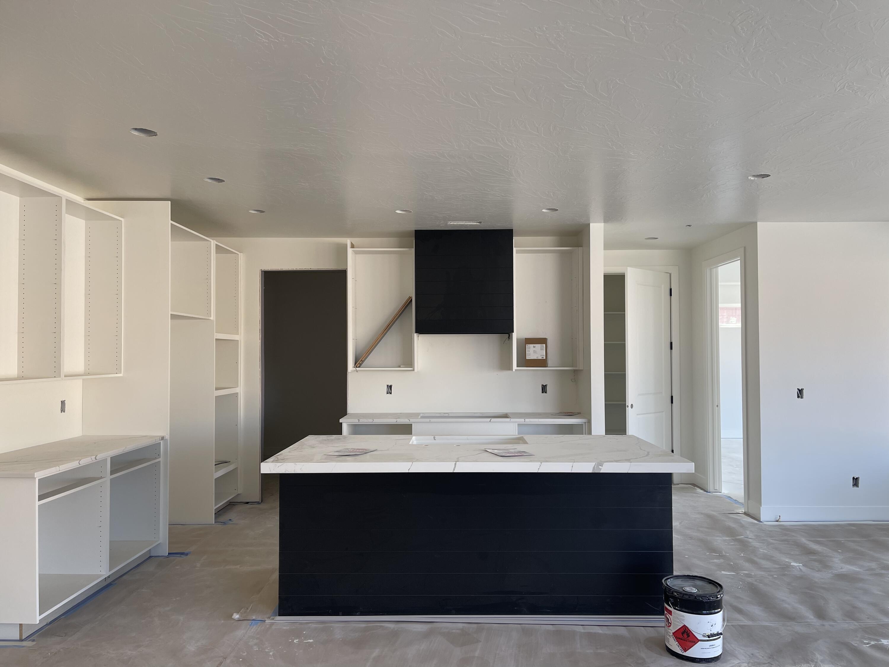 Property Photo: 592 S 1800 W UT 84737