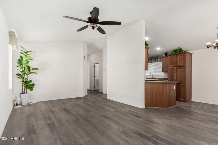 Property Photo: 2401 W Southern Avenue 204 AZ 85282