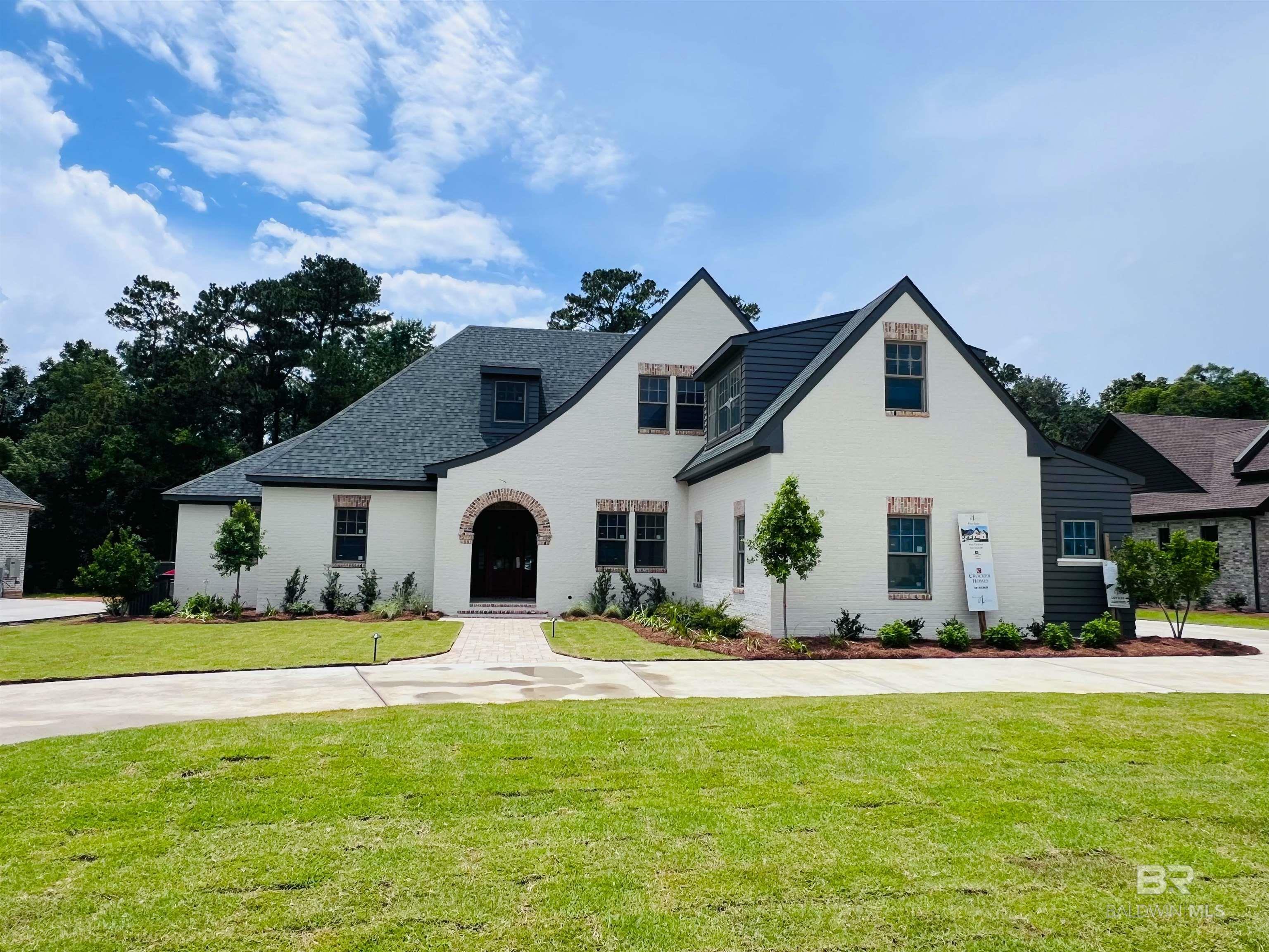197 Mount Pleasant Boulevard  Fairhope AL 36532 photo