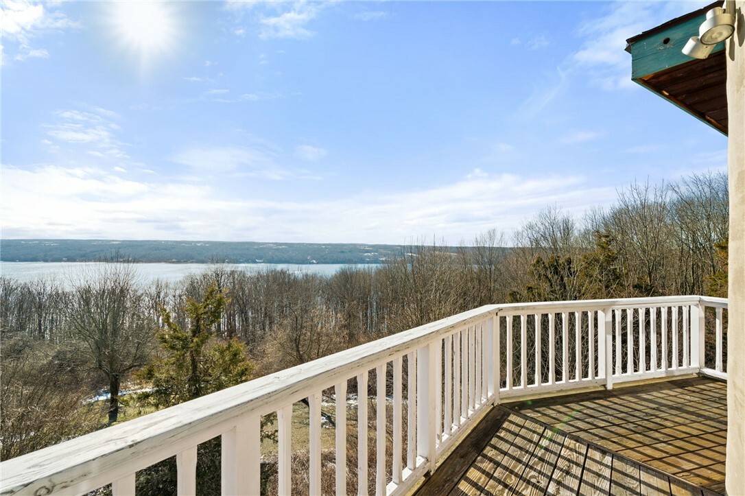 Property Photo:  5 Fiddlers Green  NY 14882 