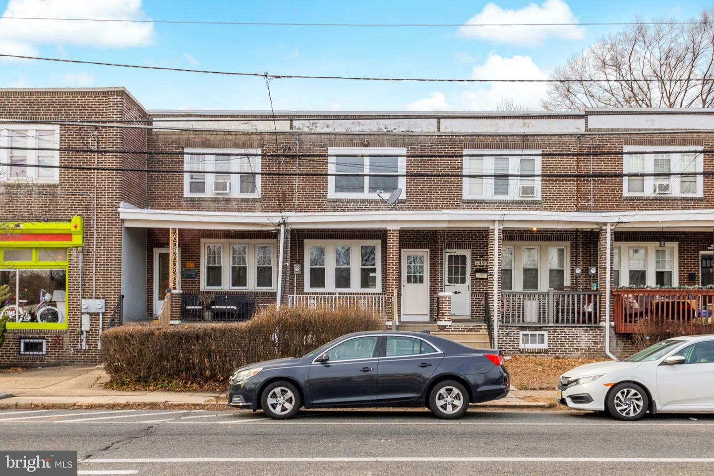 Property Photo:  425 W Cuthbert Boulevard  NJ 08108 