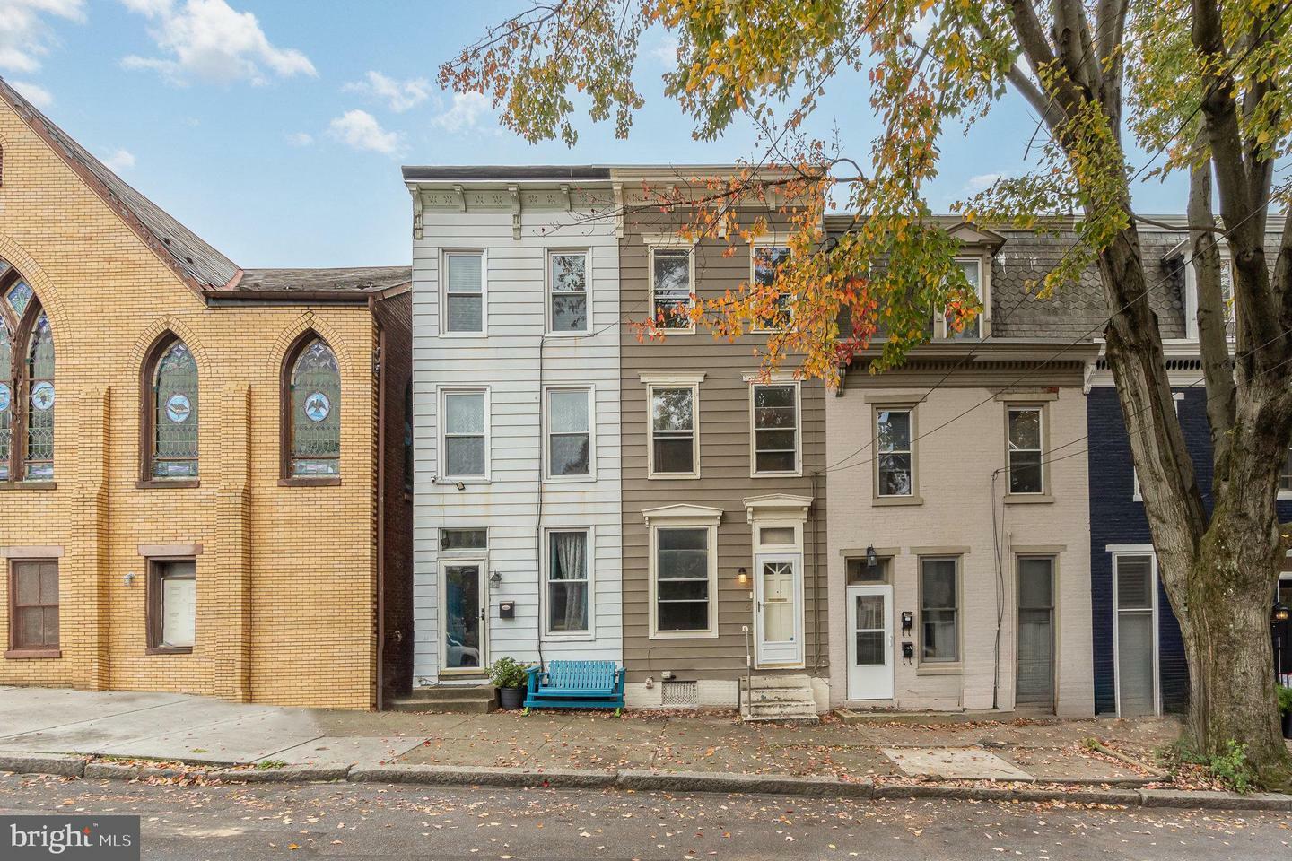 Property Photo: 215 Calder Street PA 17102