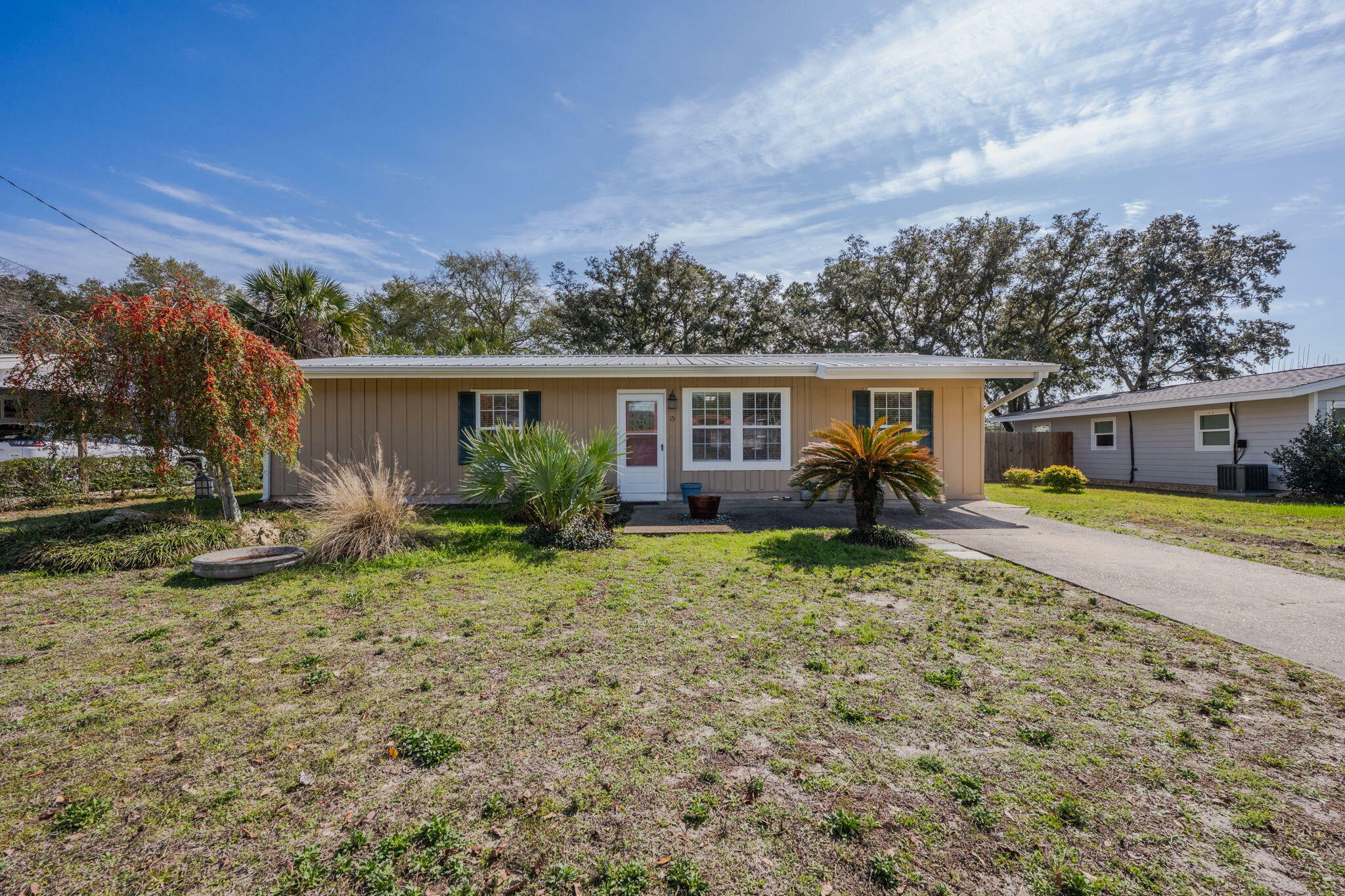 Property Photo:  15 Eglin Street  FL 32547 