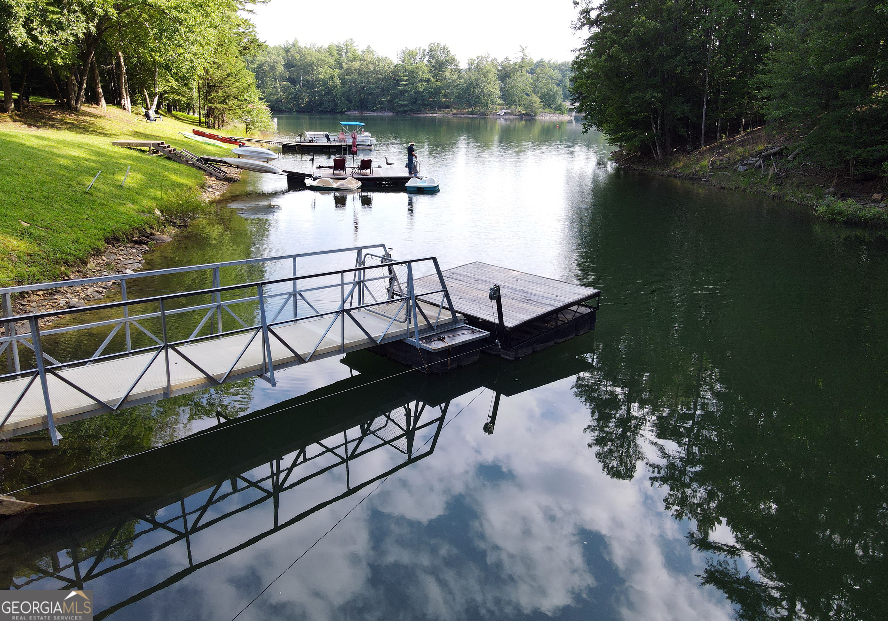 Property Photo:  210 Twin Brook Drive  GA 30512 