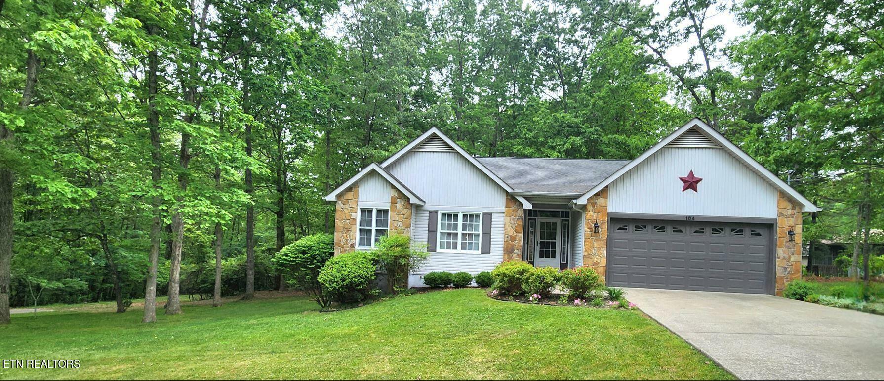 Property Photo:  104 Glenwood Drive  TN 38558 