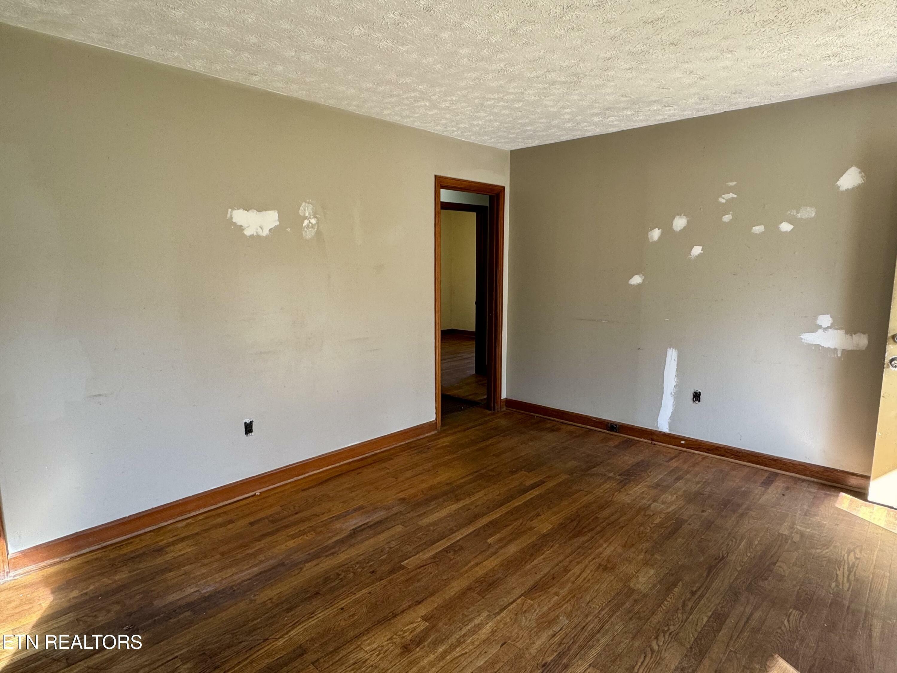 Property Photo:  178 Water St  TN 37757 