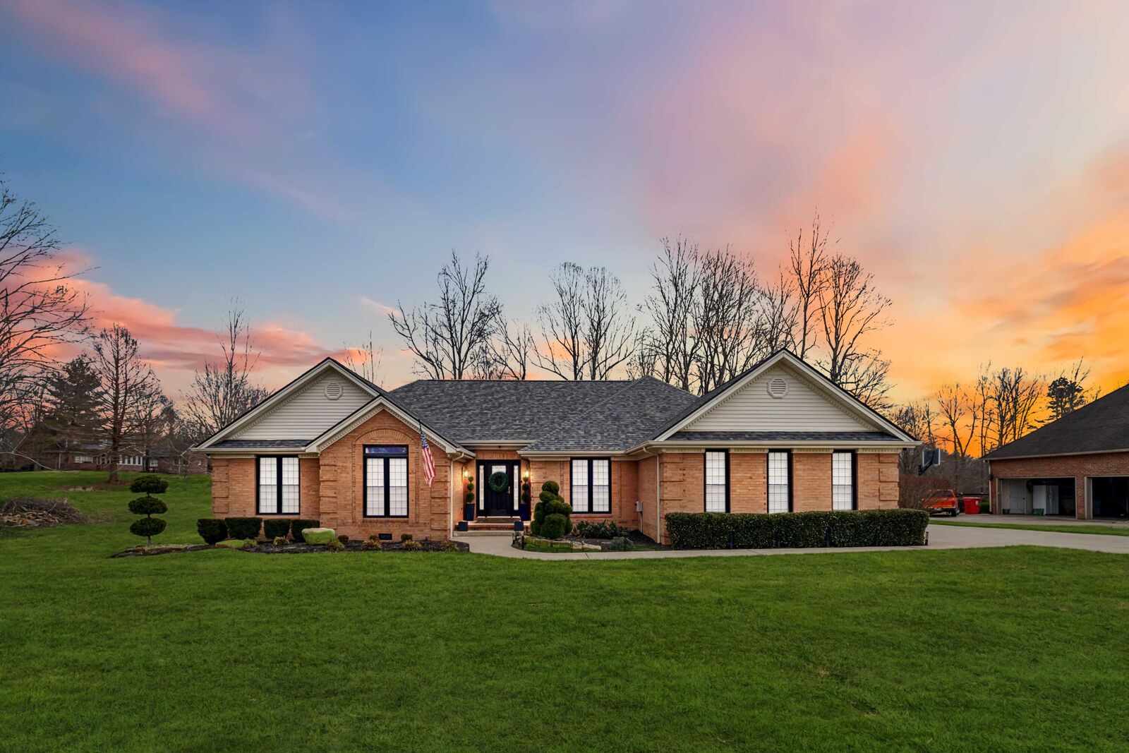 Property Photo: 1137 Crooked Creek Drive KY 40744