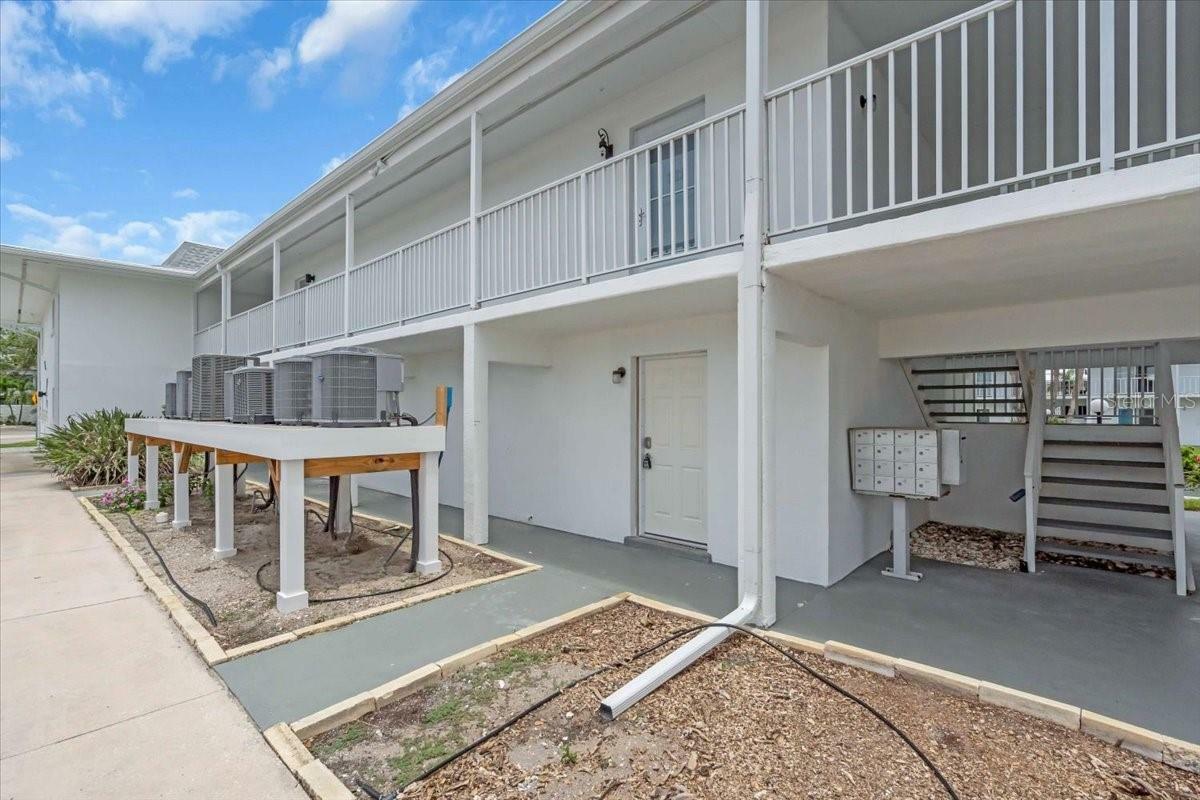 Property Photo: 902 Gibbs Road 181 FL 34285