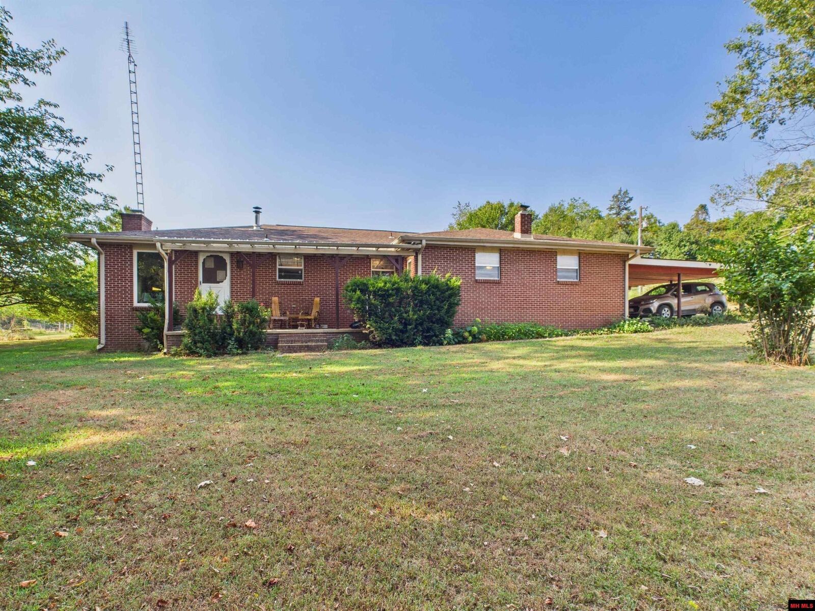 Property Photo: 1011 Old Military Road AR 72653