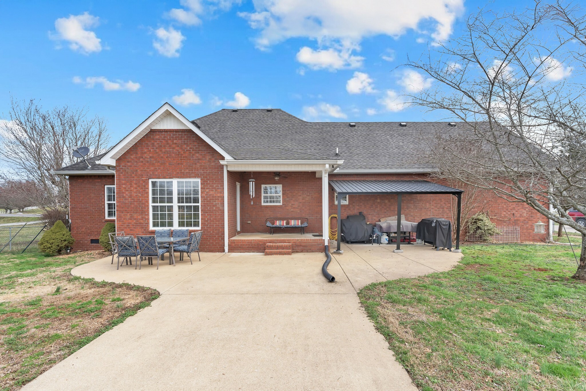 Property Photo:  1219 Union St  TN 37160 