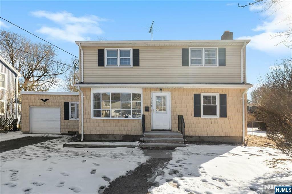 Property Photo:  707 Wilson Court  NJ 07675 