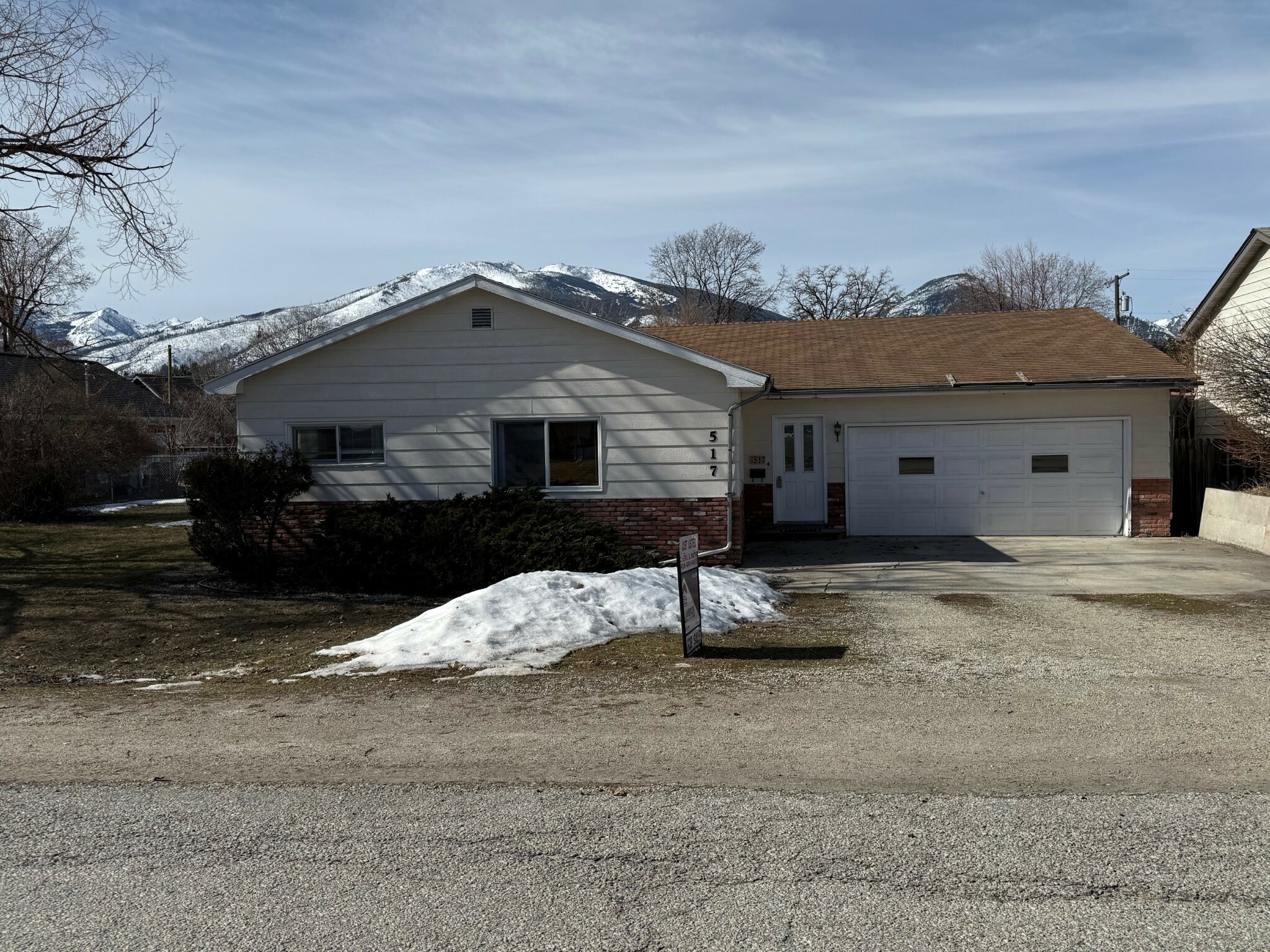 Property Photo:  517 N 6th Street  MT 59840 