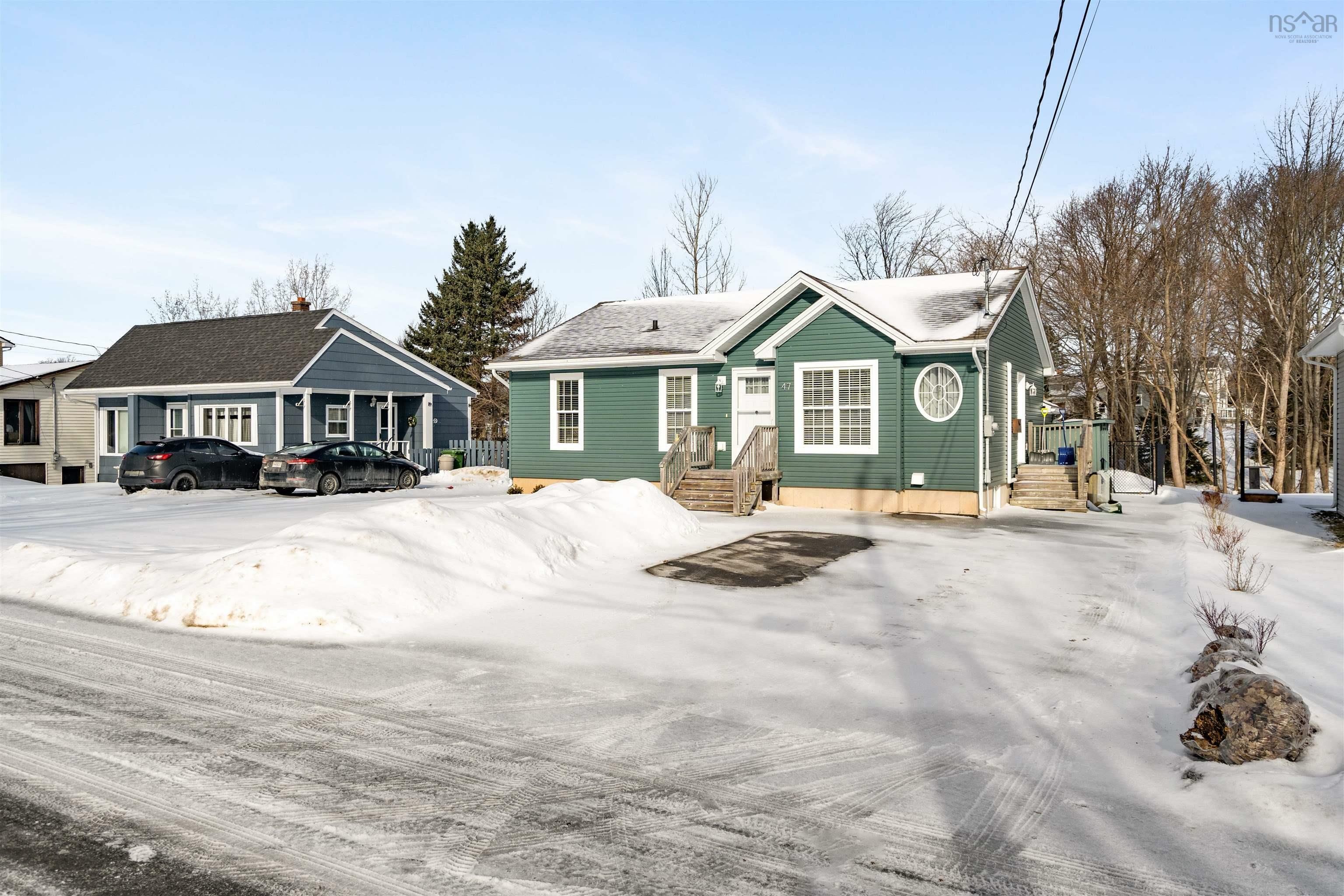 Property Photo:  47 Cameron Avenue  NS B2H 1S6 