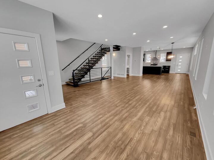 Property Photo: 1447 Juliet Avenue MN 55105