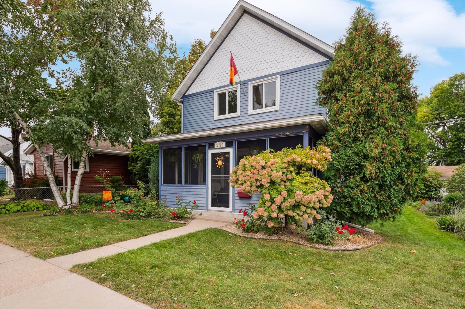 Property Photo:  2722 Grand Street NE  MN 55418 