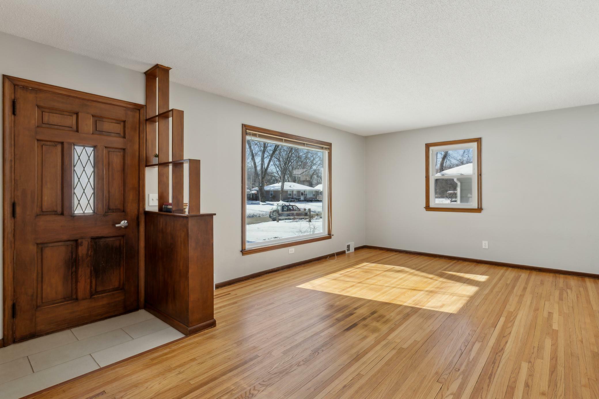 Property Photo:  8204 W 34 1/2 Street  MN 55426 