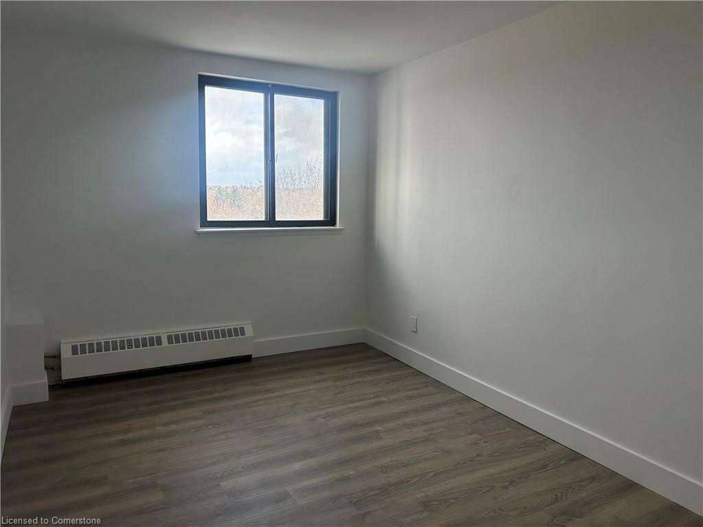 Property Photo:  671 Woolwich Street 602  ON N1H 3Y9 