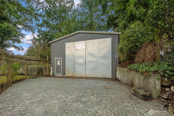 Property Photo:  16059  28th Avenue NE  WA 98155 