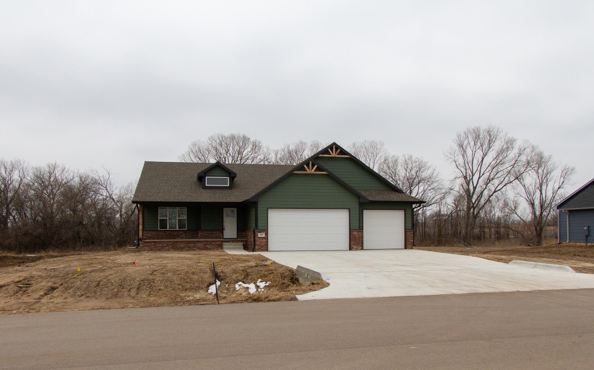 Property Photo:  555 S Arbor Valley Way  KS 67147 