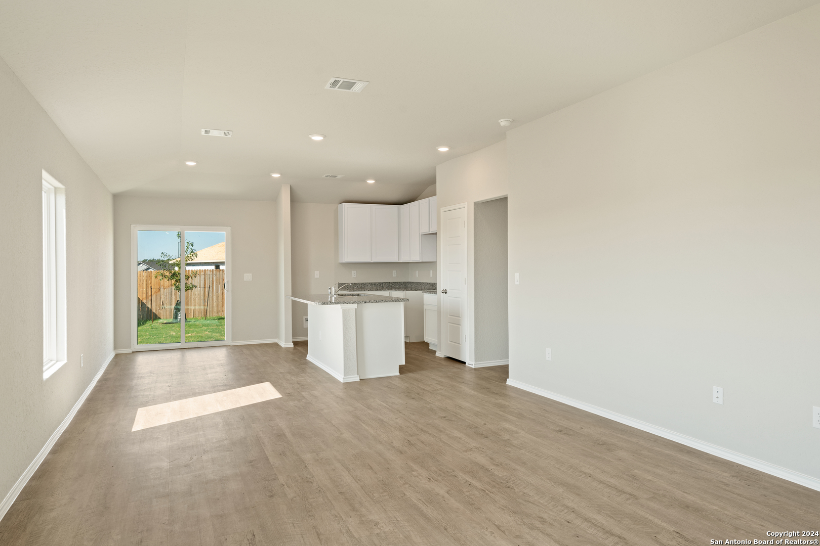 Property Photo: 1836 Charlie Cove TX 78221