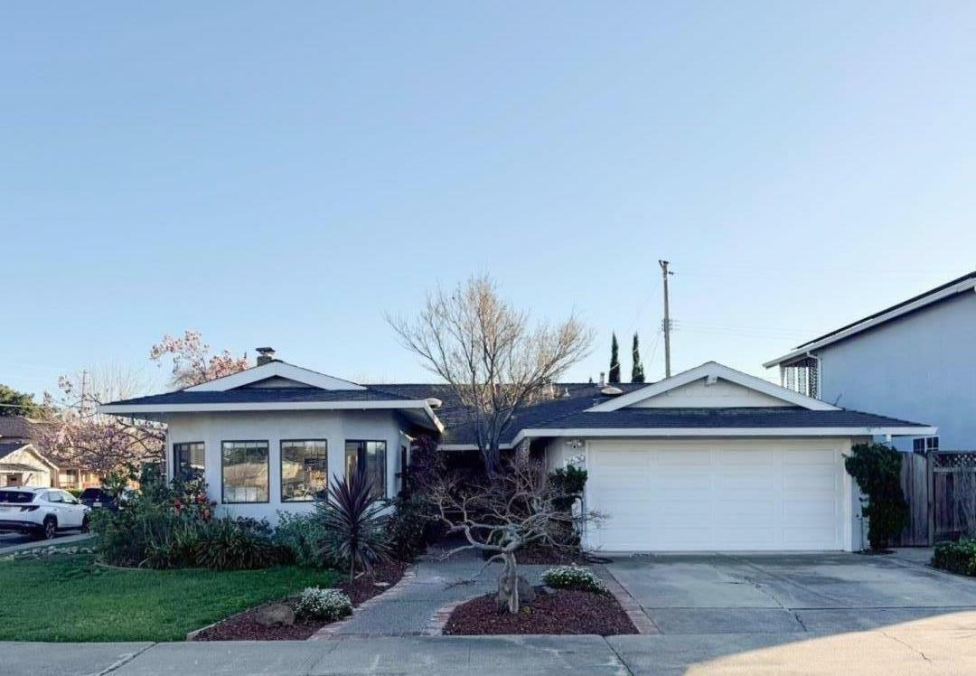 Property Photo: 2630 Webster Court CA 95051