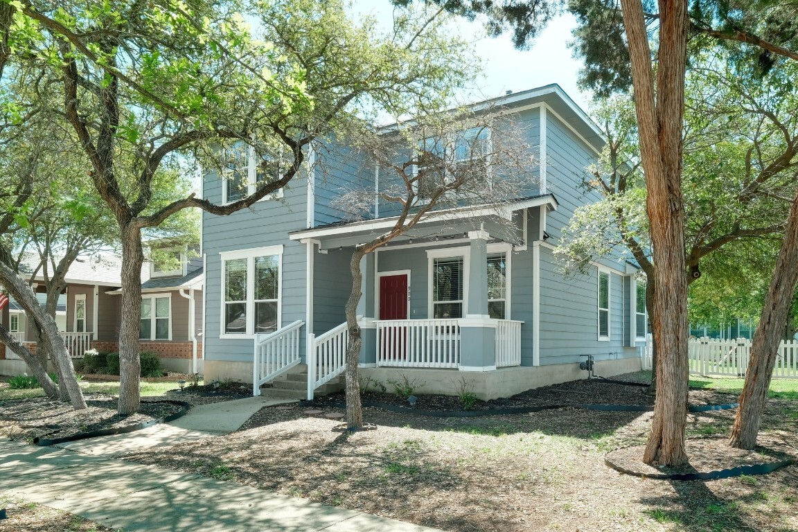Property Photo: 900 Bogart Road TX 78613