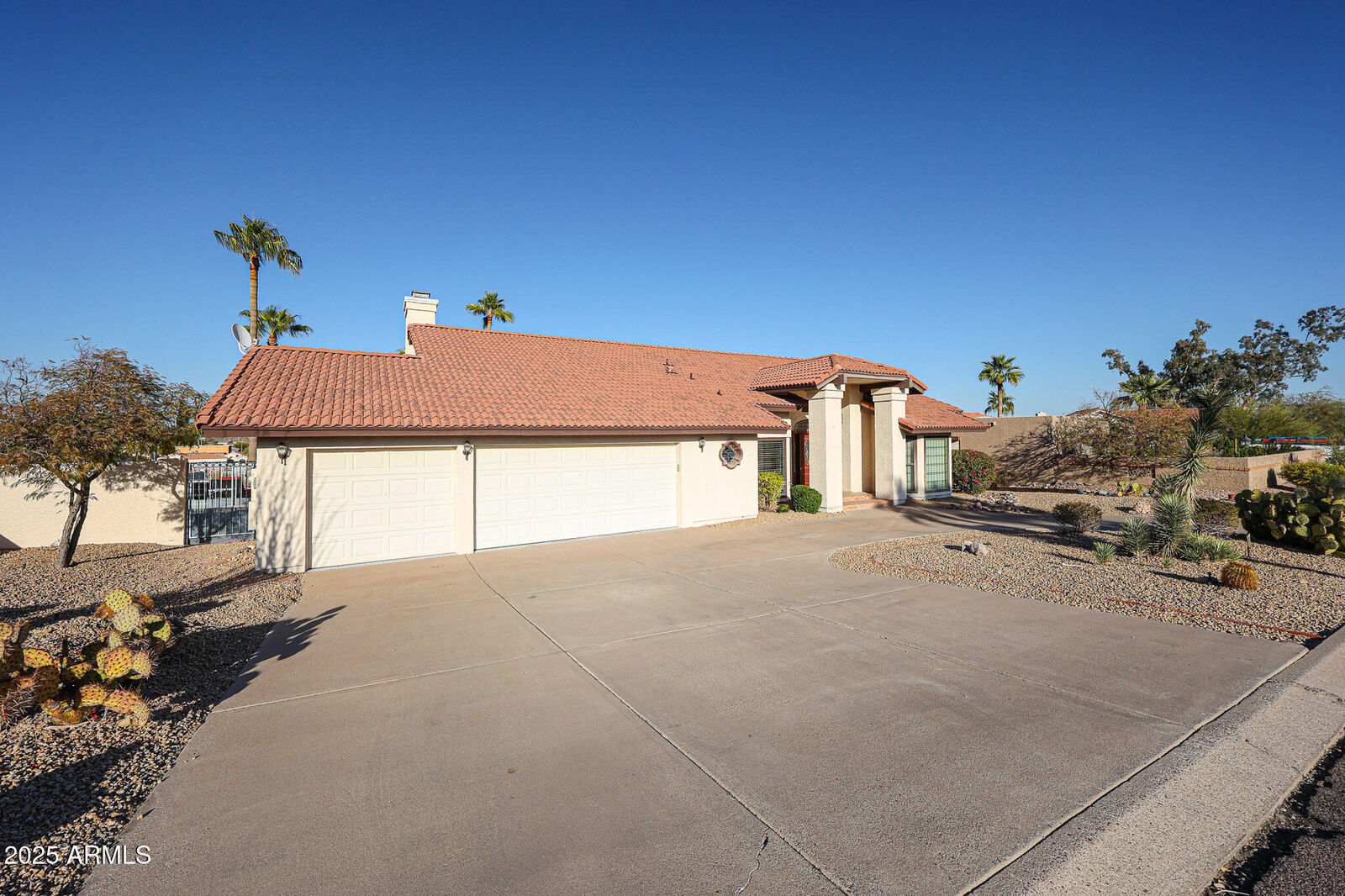 Property Photo: 17104 E Rand Drive AZ 85268