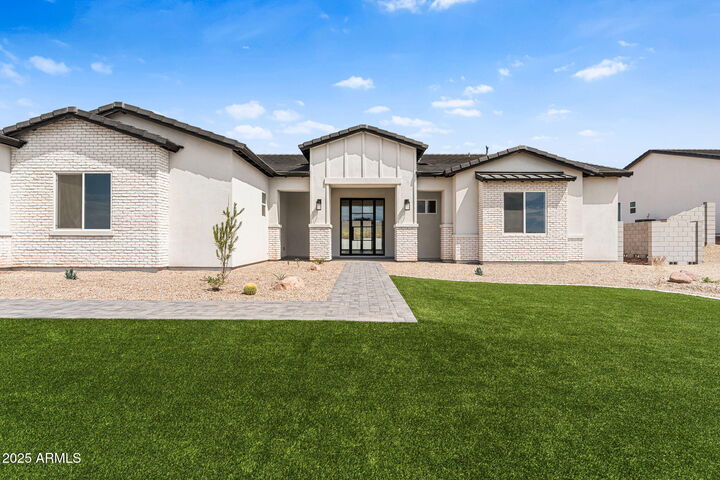 Property Photo: 9362 E Cloudview Avenue AZ 85118