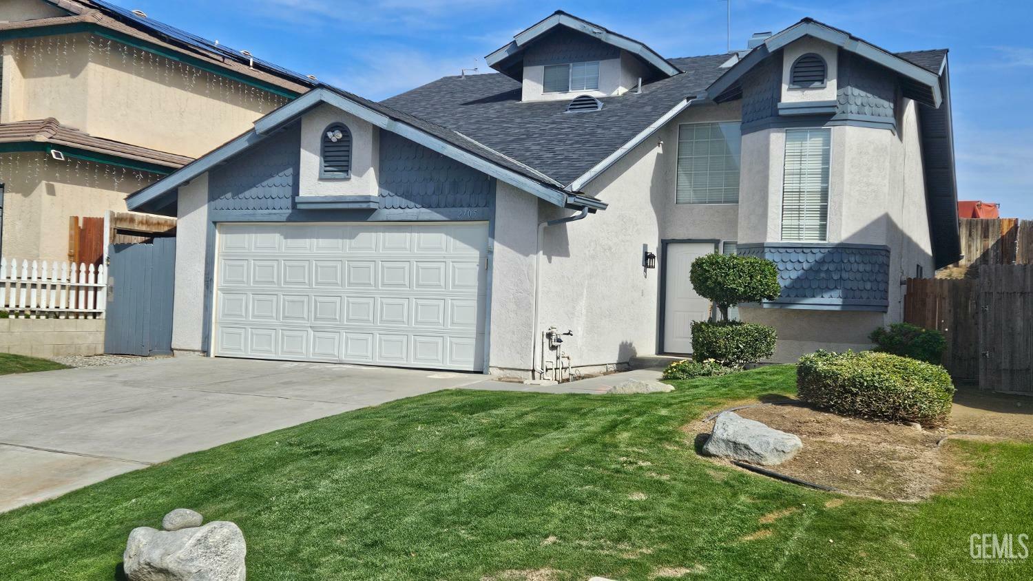 Property Photo:  2705 Loch Fern Court  CA 93306 