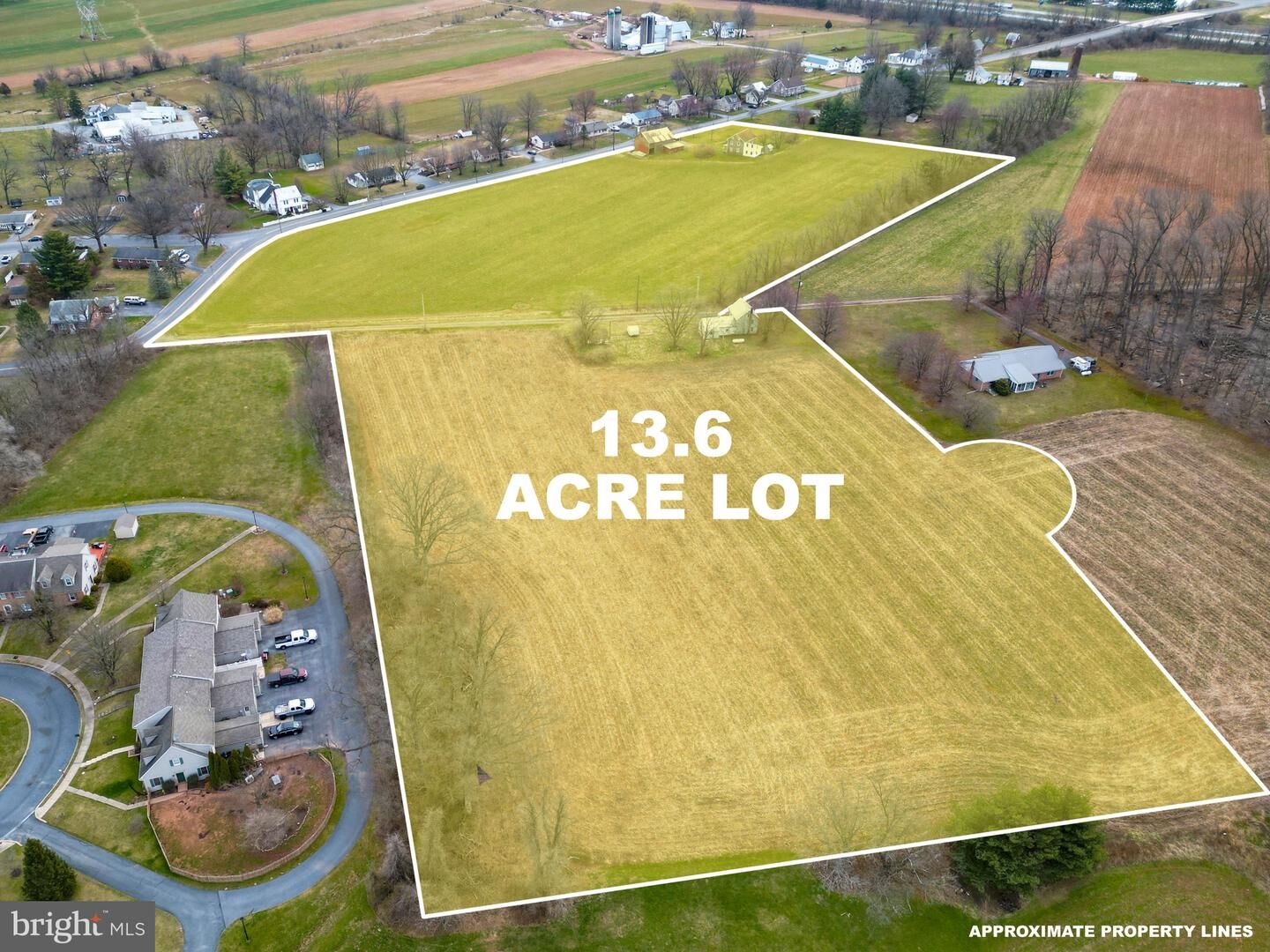 Property Photo:  2101 Kramer Mill Road  PA 17578 