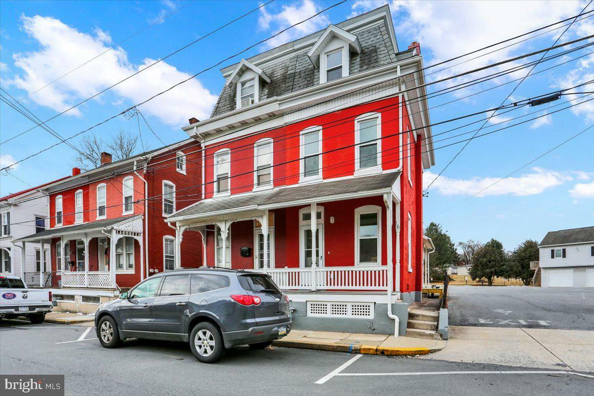 Property Photo:  16 S Hull Street  PA 19608 