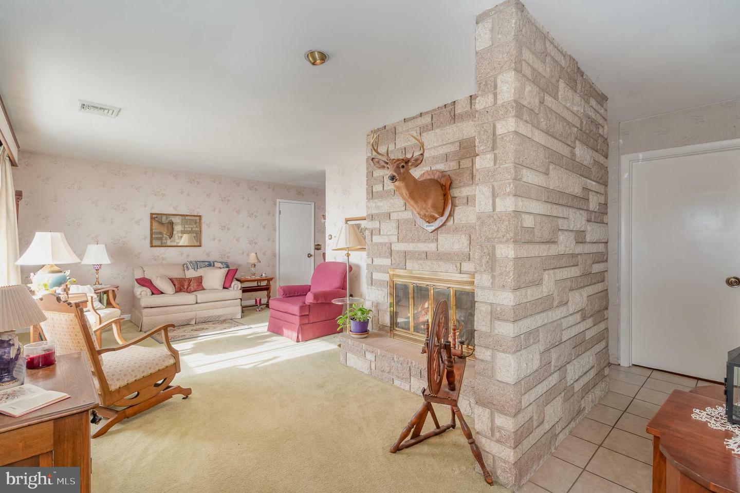 Property Photo:  429 Springlake Road  PA 17112 