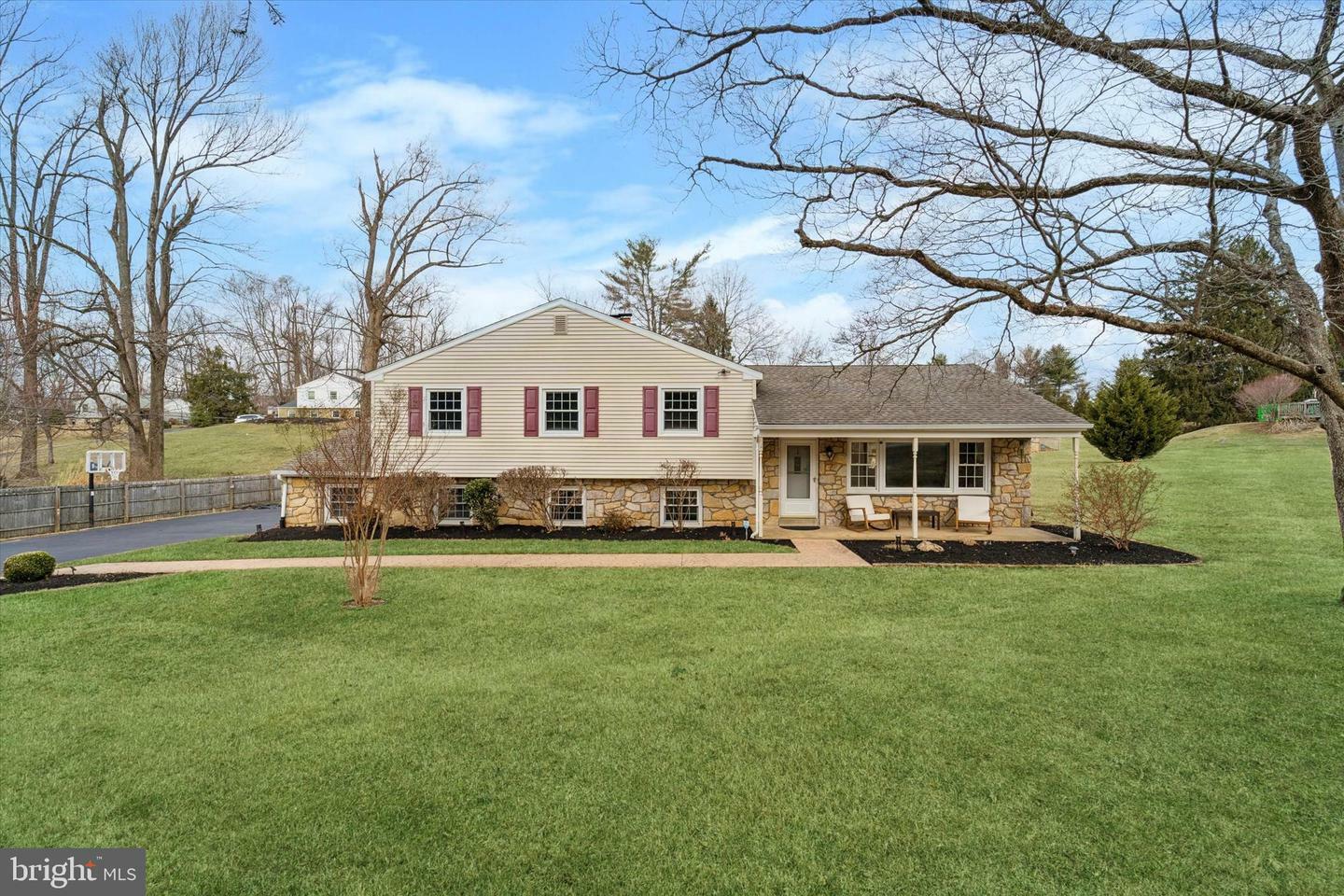 Property Photo:  17 Glenview Road  PA 19342 