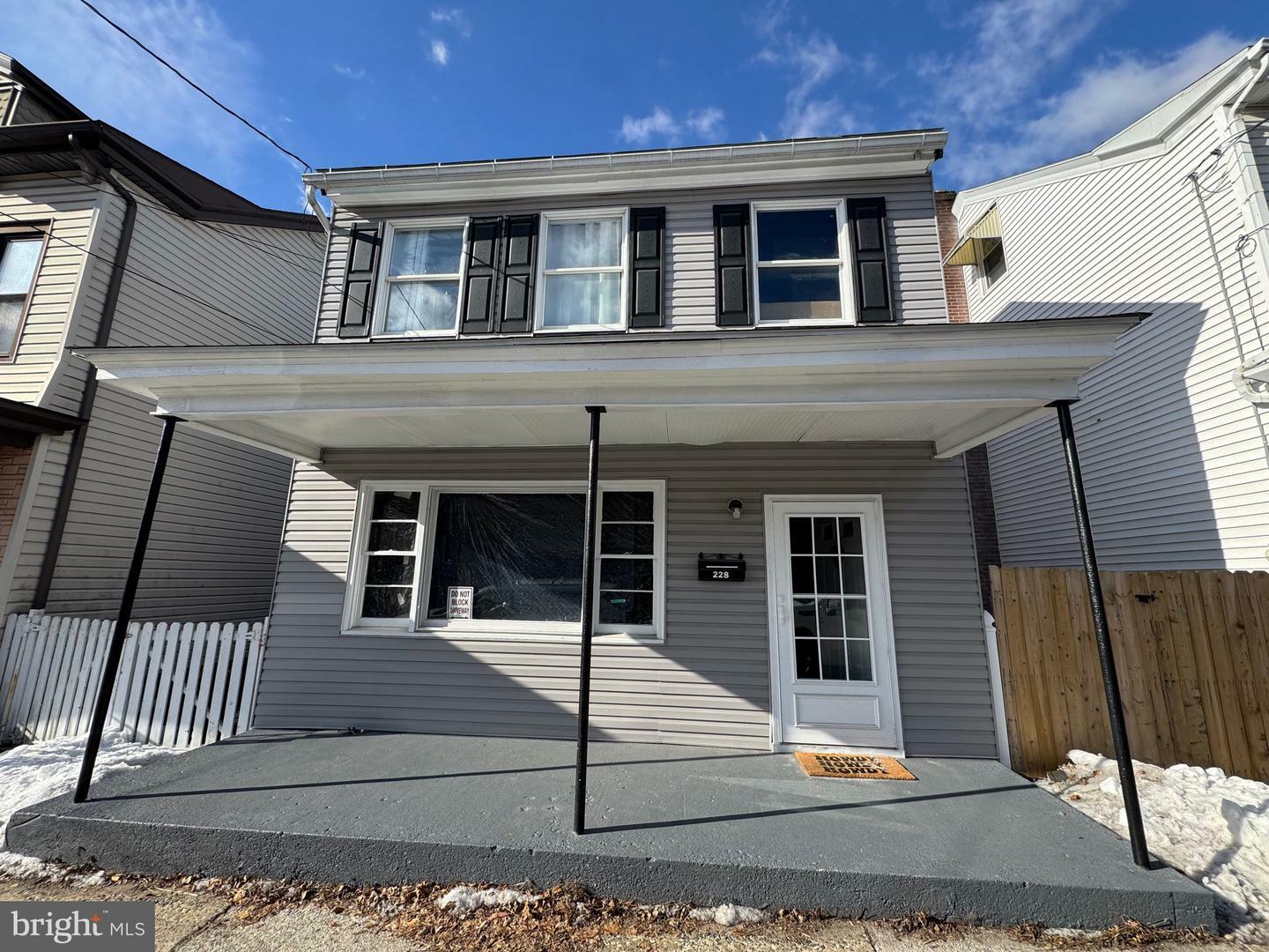 228 N Mill Street  Saint Clair PA 17970 photo