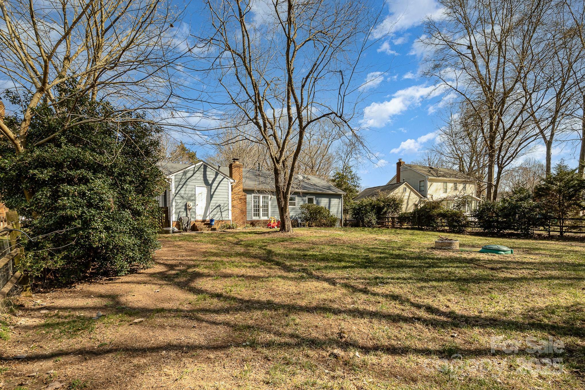 Property Photo:  6000 Carmel Station Avenue  NC 28226 