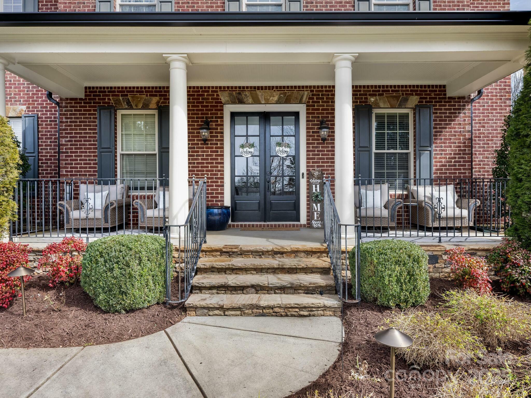 Property Photo: 13114 Long Common Parkway NC 28078