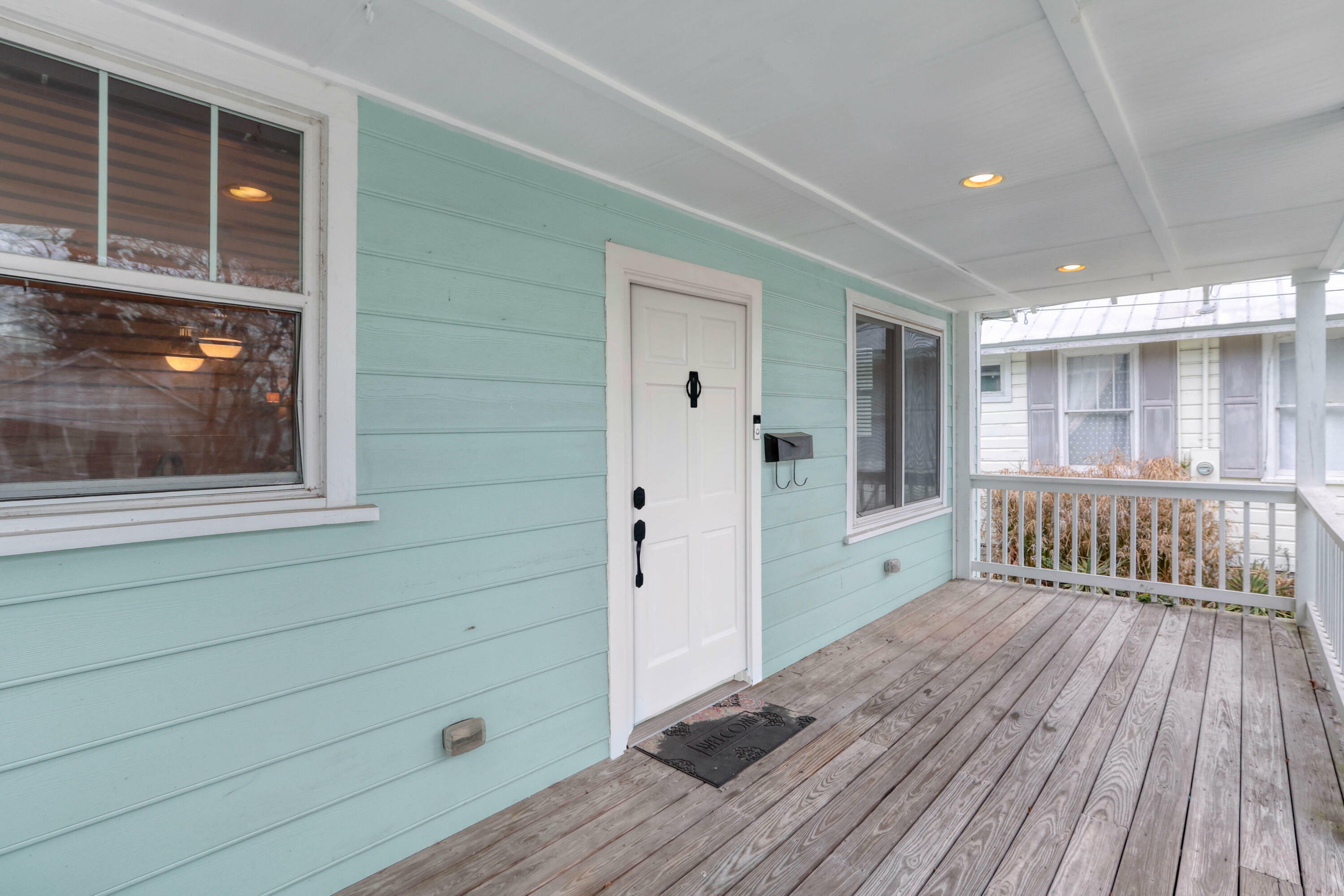 Property Photo:  19 N Enston Avenue  SC 29403 