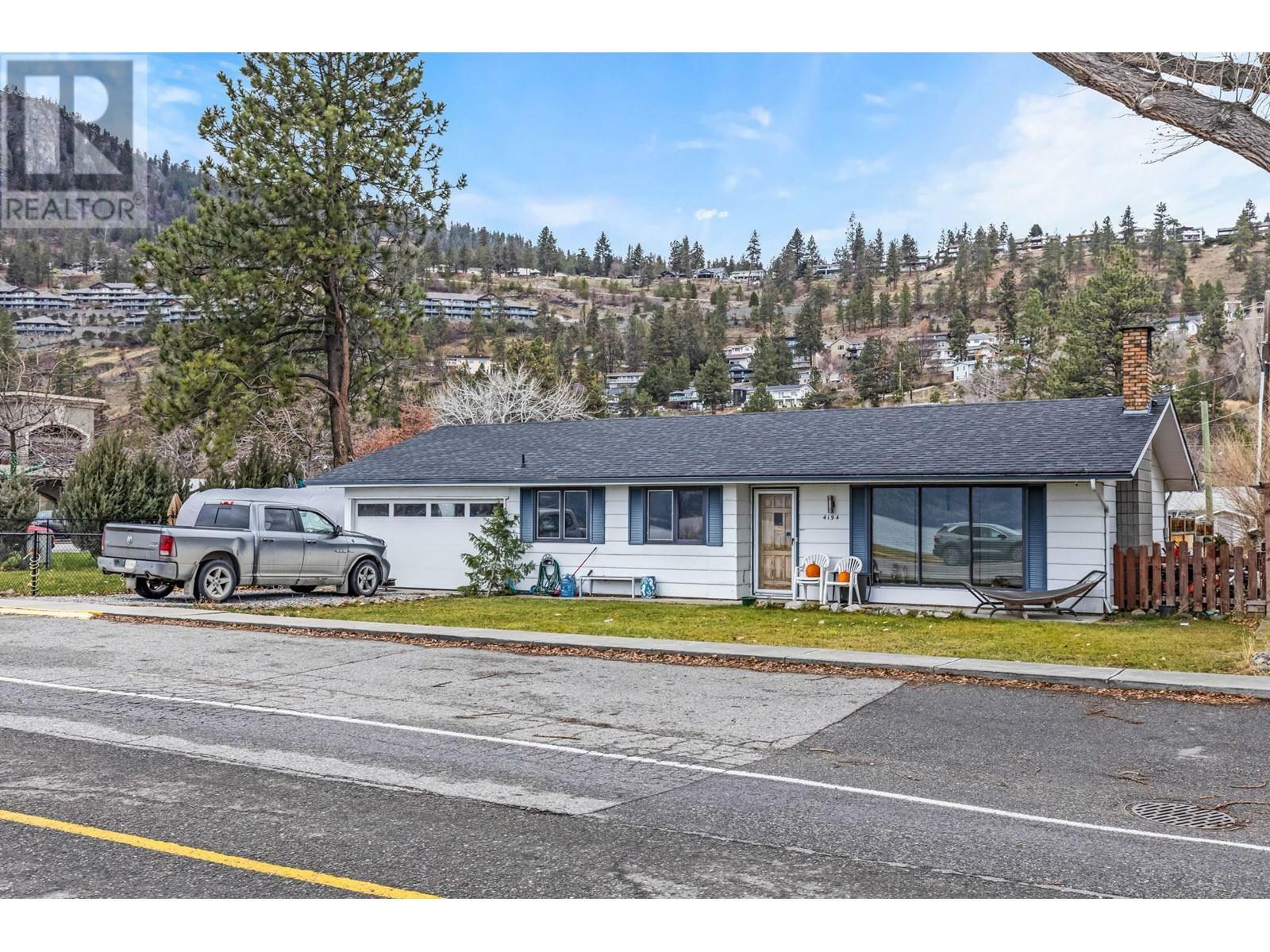 Property Photo: 4194 Beach Avenue BC V0H 1X6