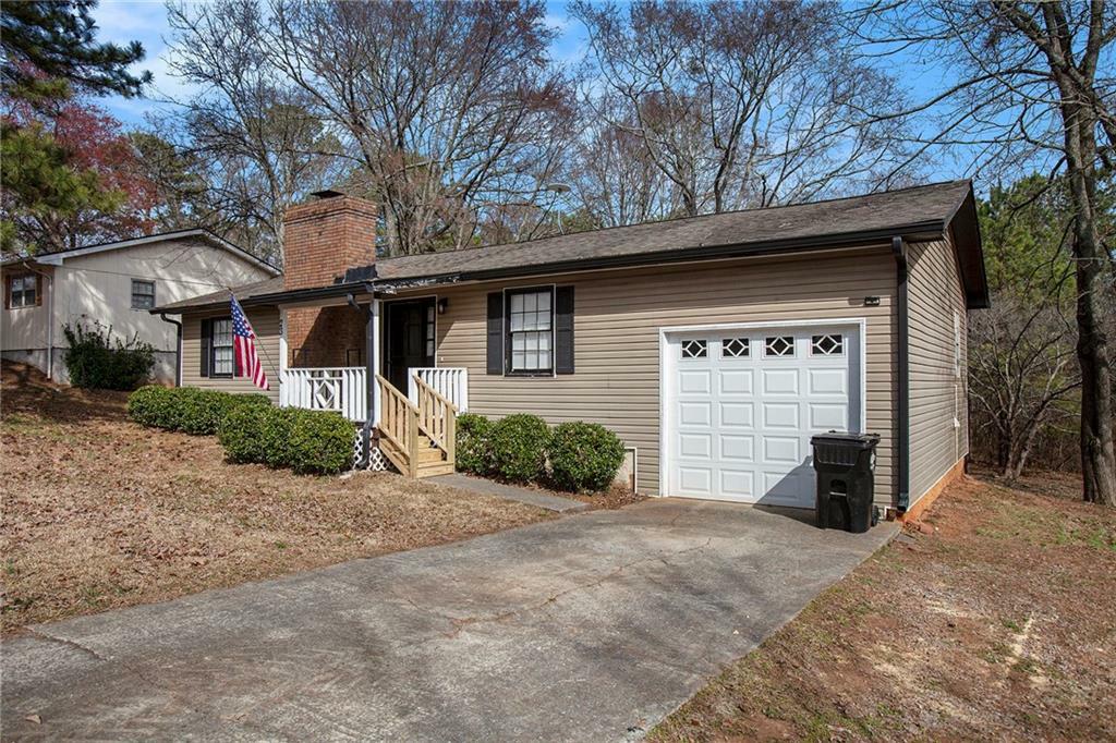 Property Photo: 23 Edgewood Road SW GA 30120