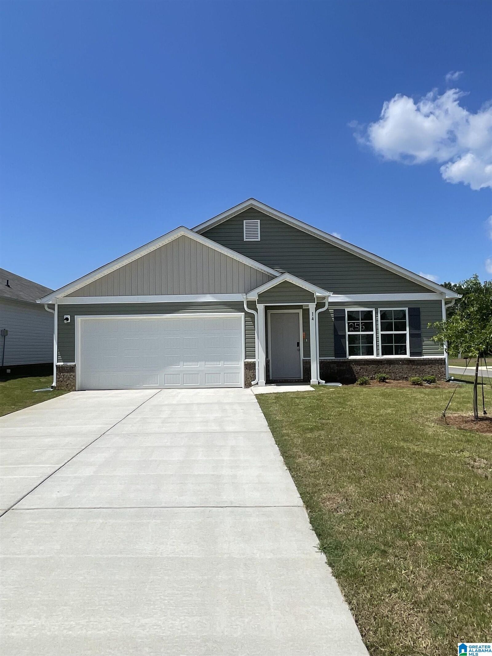 Property Photo:  14 Lily Street  AL 35096 