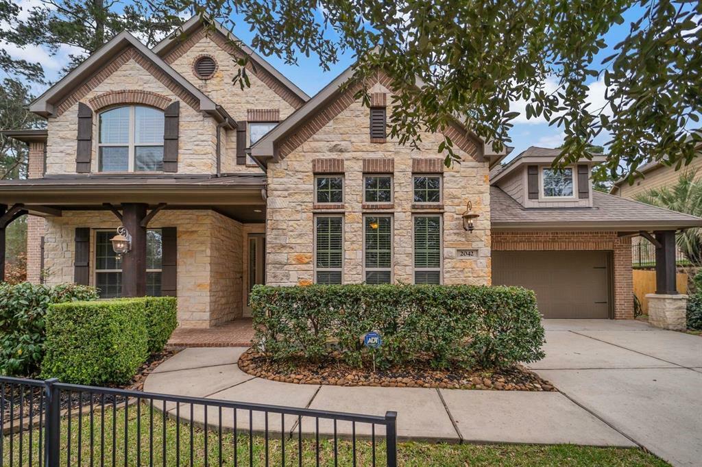 2042 Hidden Paradise Drive  Conroe TX 77304 photo