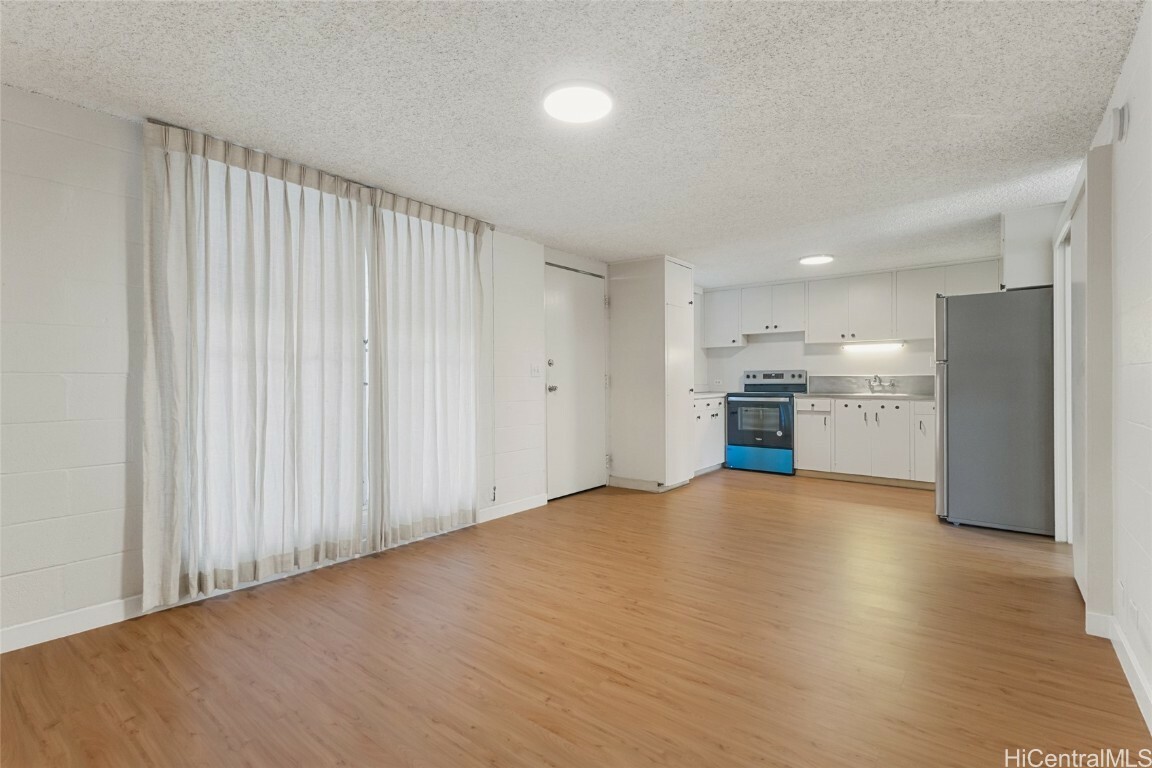 Property Photo:  1643 Clark Street 306  HI 96822 