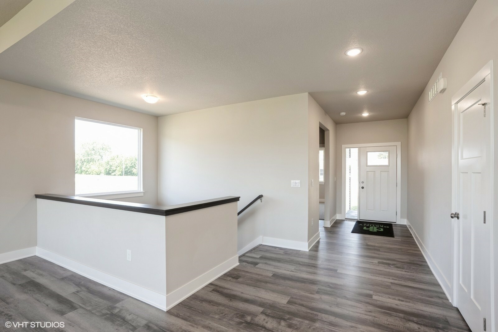 Property Photo:  1020 2nd Street NE  IA 50009 