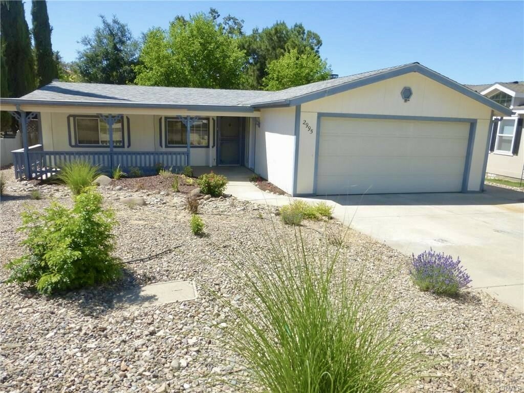 Property Photo:  2995 Bridle Trail Lane  CA 93446 
