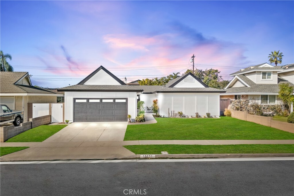 Property Photo:  15851 Dundalk Lane  CA 92647 