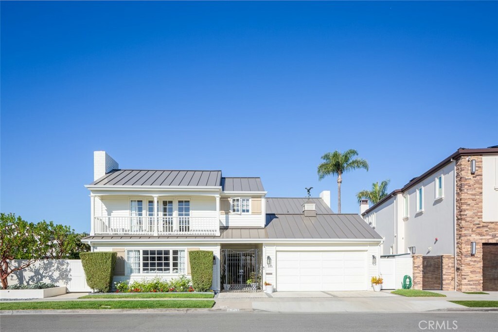 Property Photo: 400 Evening Star Lane CA 92660