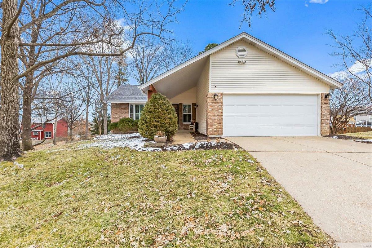 12208 Autumn Dale Court  Maryland Heights MO 63043 photo