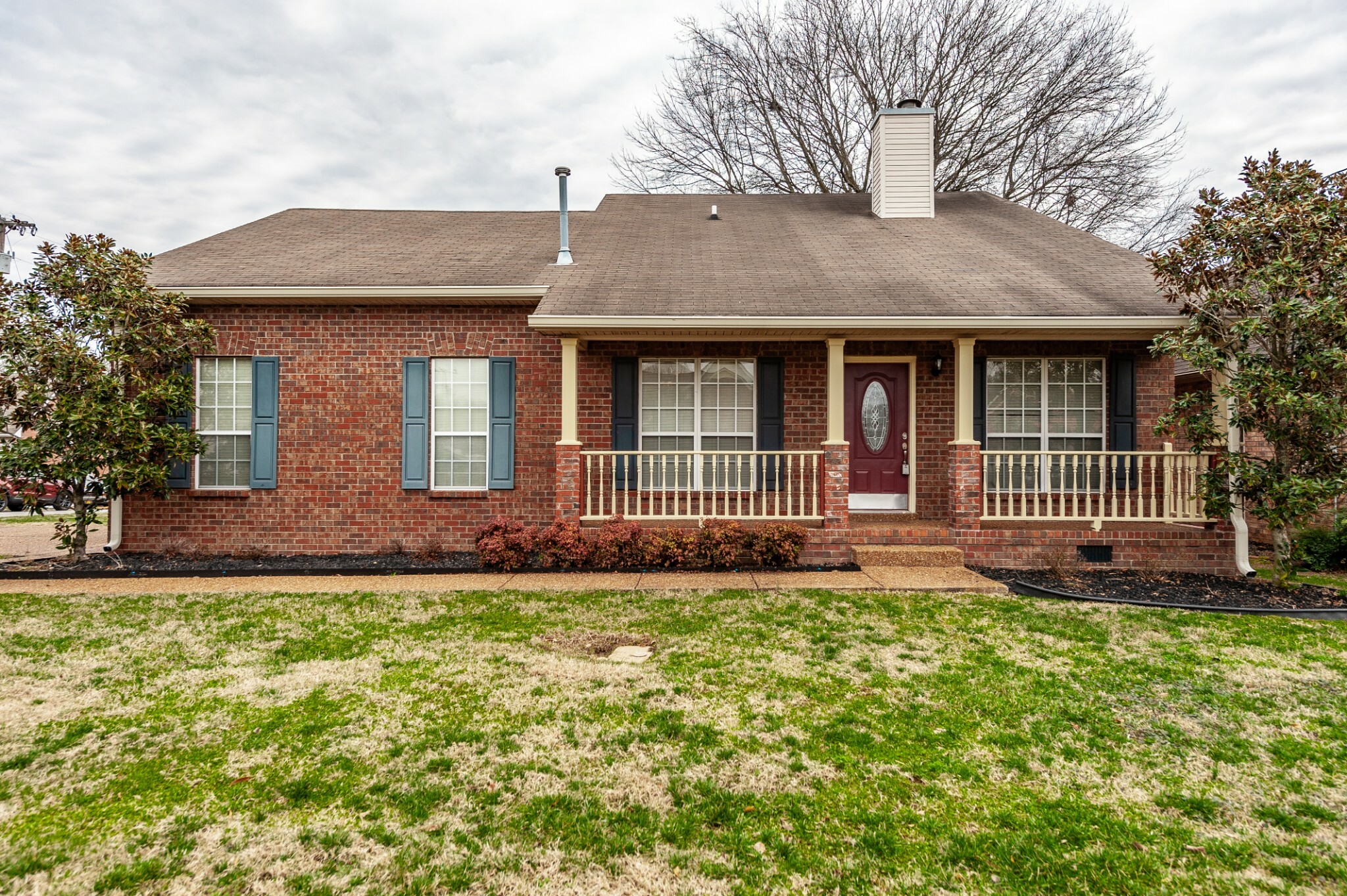 Property Photo:  101 Dogwood Pl  TN 37075 